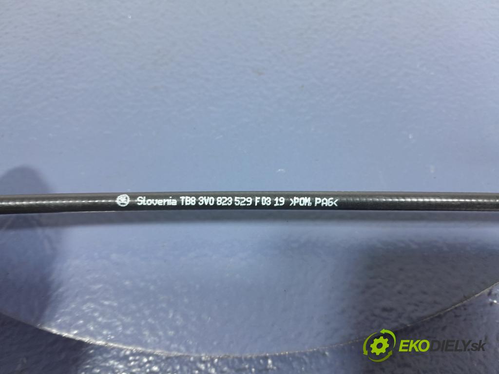 Skoda Superb 2019 Odkazy: 3V0823531A