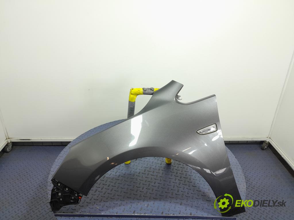 Opel Astra 2010 blatnik před Levý: 01