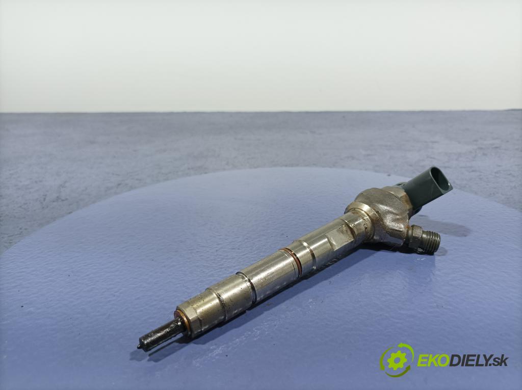Skoda Superb 2019 vstřikovač 04L130277AC