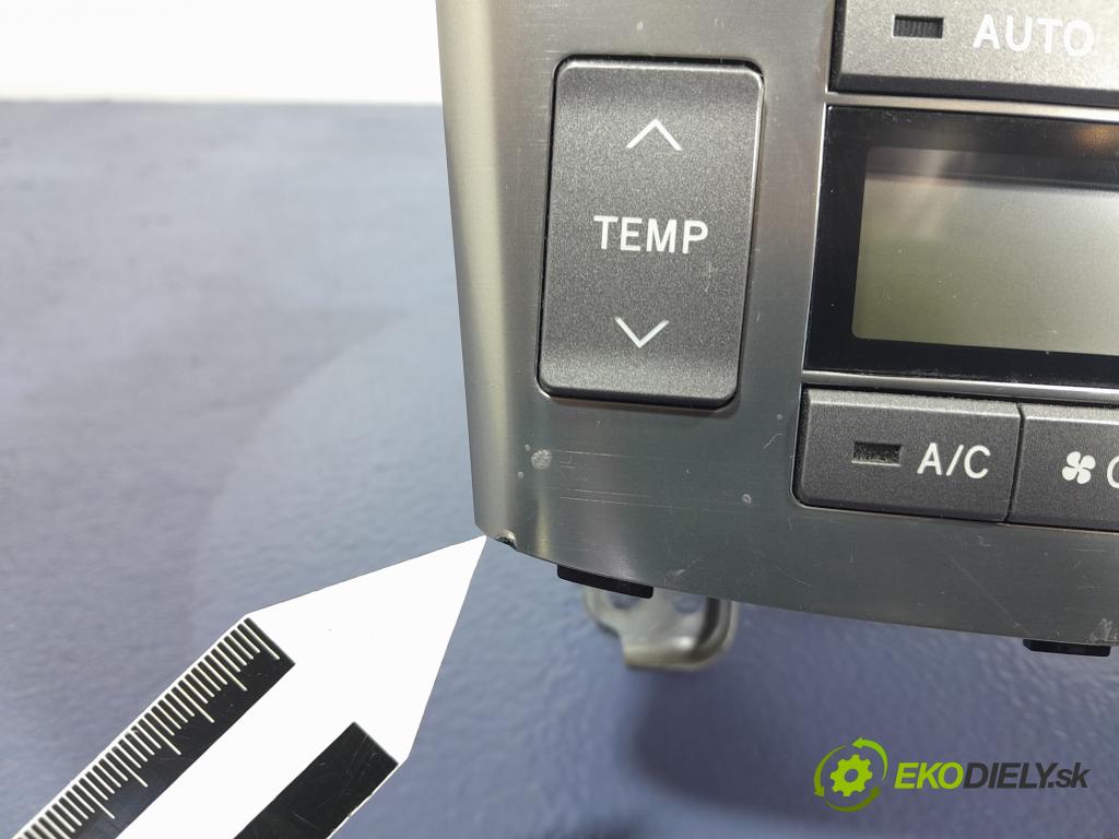 Toyota Avensis 2004 Radio I Navigácia: 86120-05080