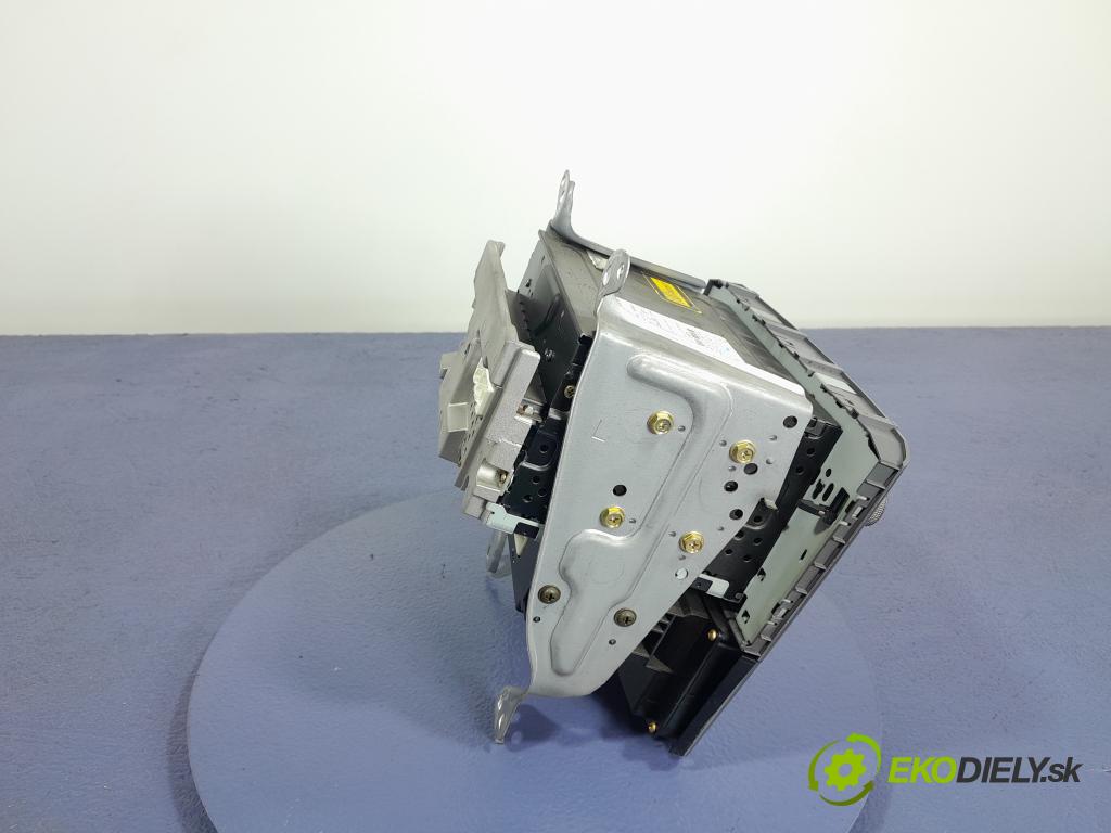 Toyota Avensis 2004 Radio I Navigácia: 86120-05080