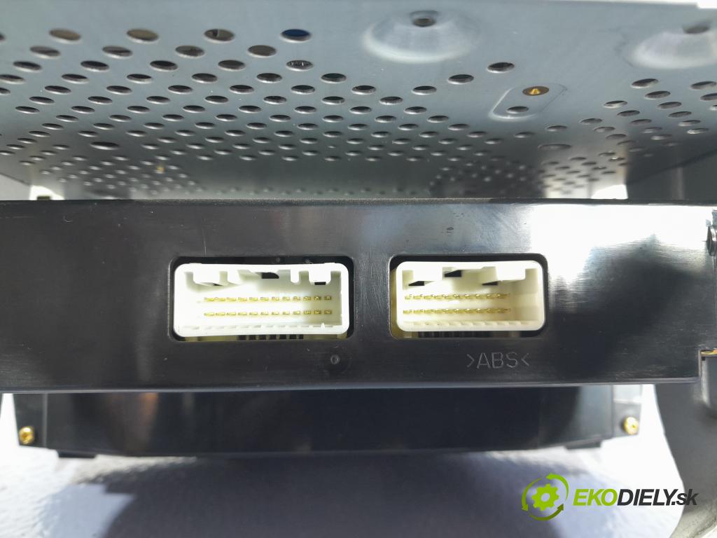 Toyota Avensis 2004 Radio I Navigácia: 86120-05080