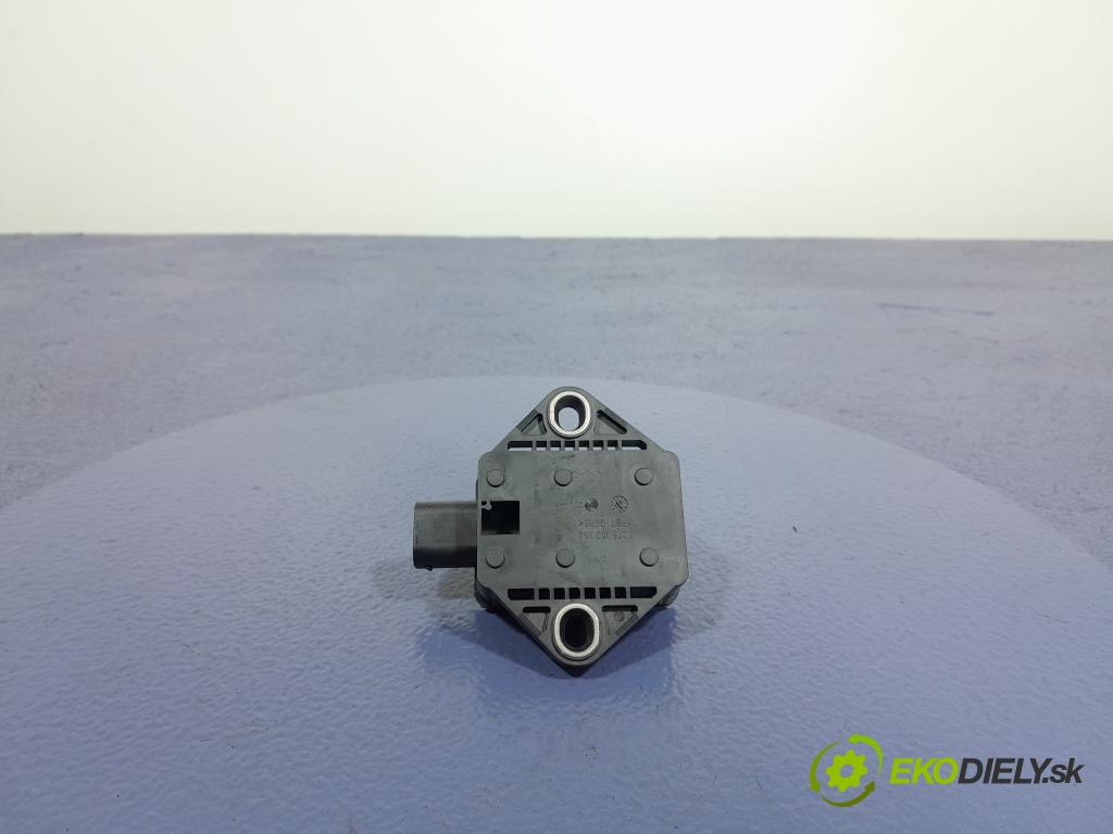 Toyota Avensis 2004 snímač ESP. 89183-05020
