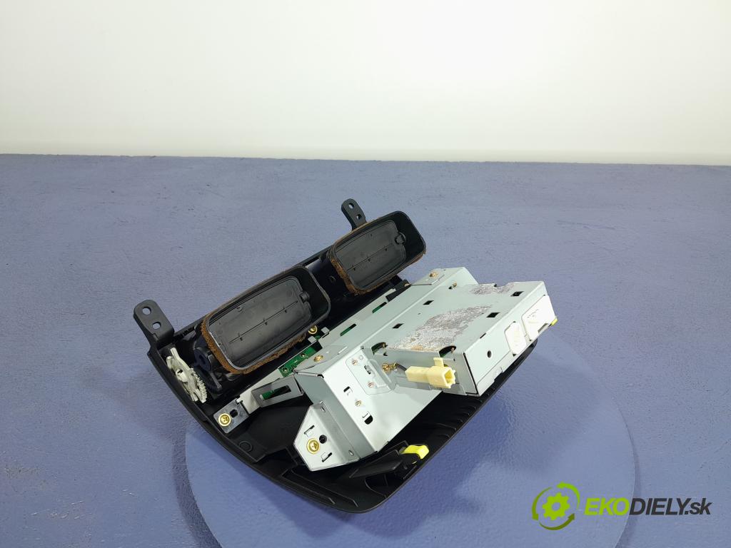 Toyota Avensis 2004 Zobrazit: Rádio: / GPS 86110-05020