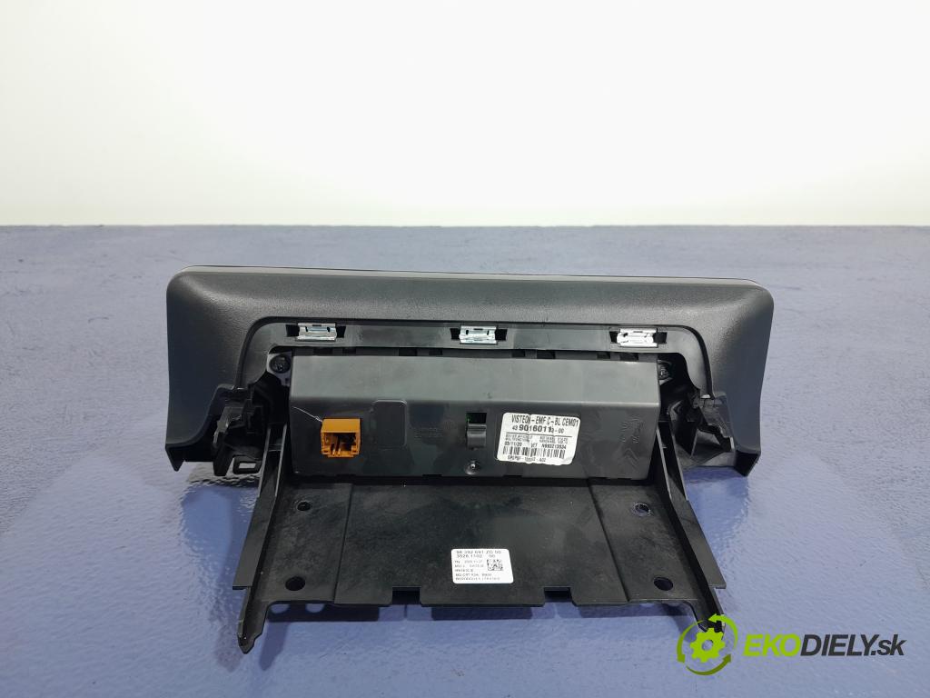 Toyota Proace city 2020 Radio I Navigácia: 4390160113