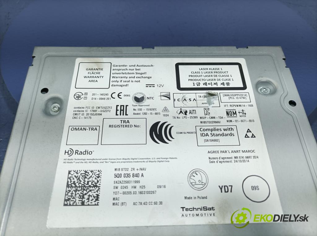 Skoda Octavia 2016 Radio I Navigácia: 5Q0035840A