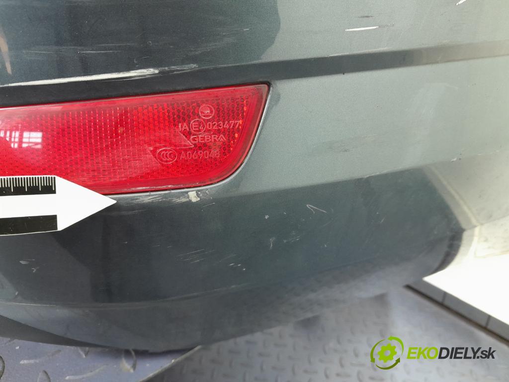 Skoda Octavia 2016 nárazník Zad: 01
