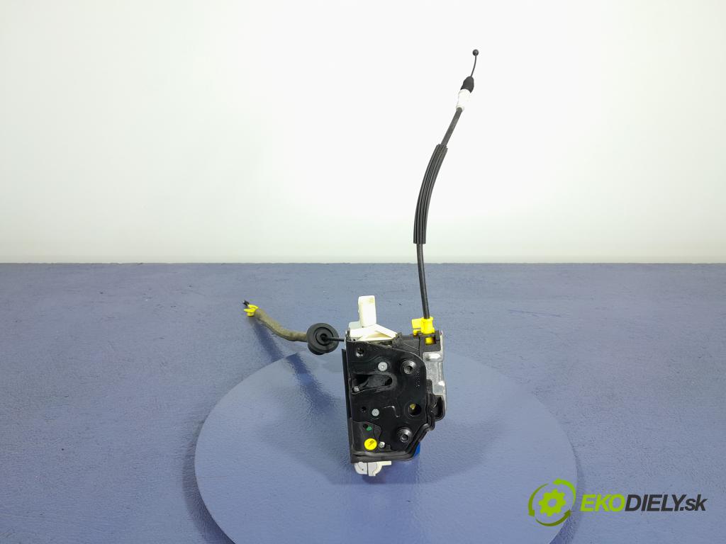Audi A6 2014 zámek dveře Zad: Levý: 4G0839015B