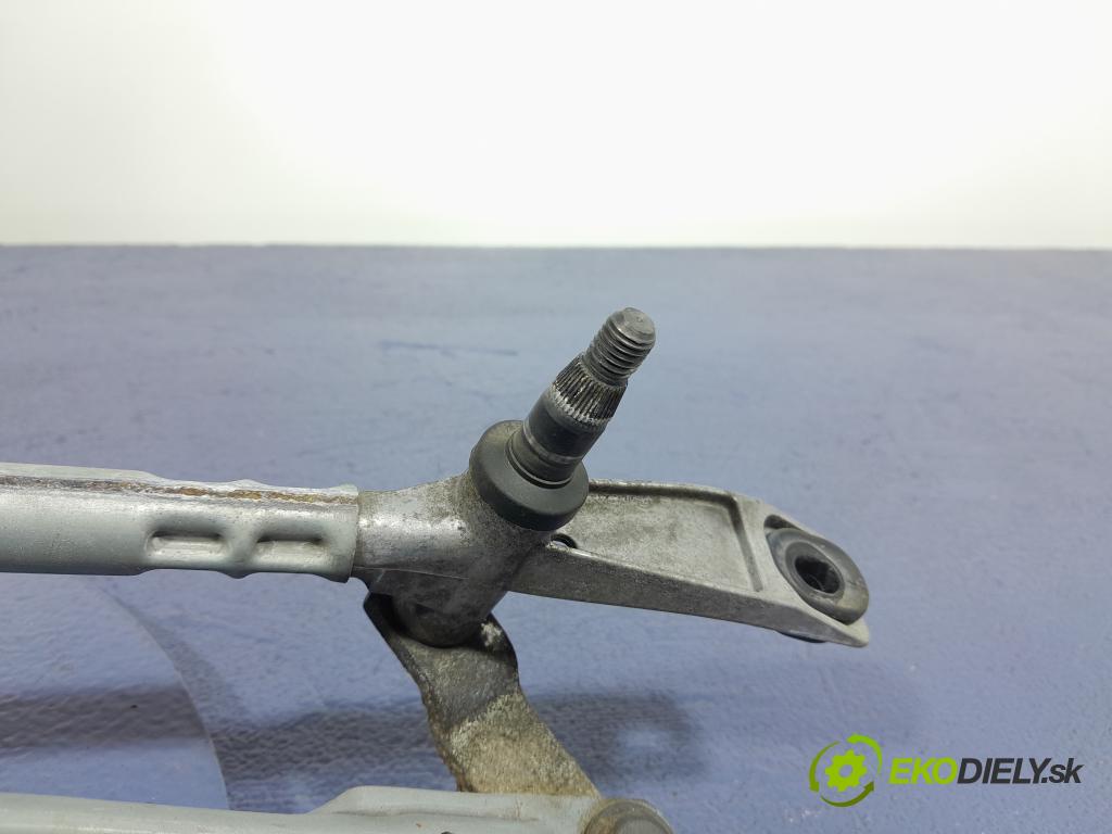 Peugeot 308 2014 mechanismus motorek Stěrače: před 9810327980