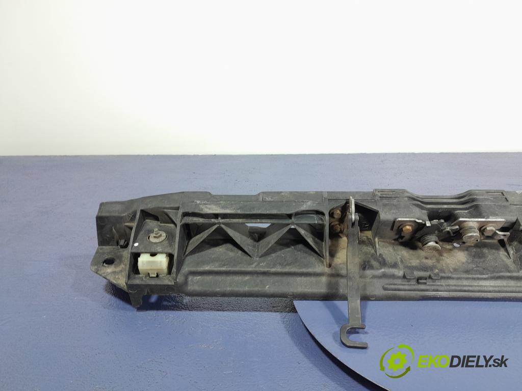 Peugeot 308 2014 výztuha Čelní / stěna Přední 9807148180