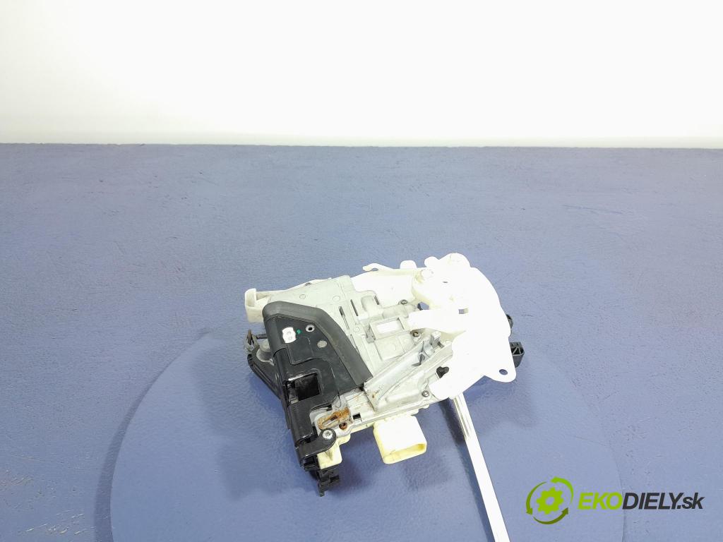 Vw Passat 2008 zámek dveře před Levý: 3C1837015A