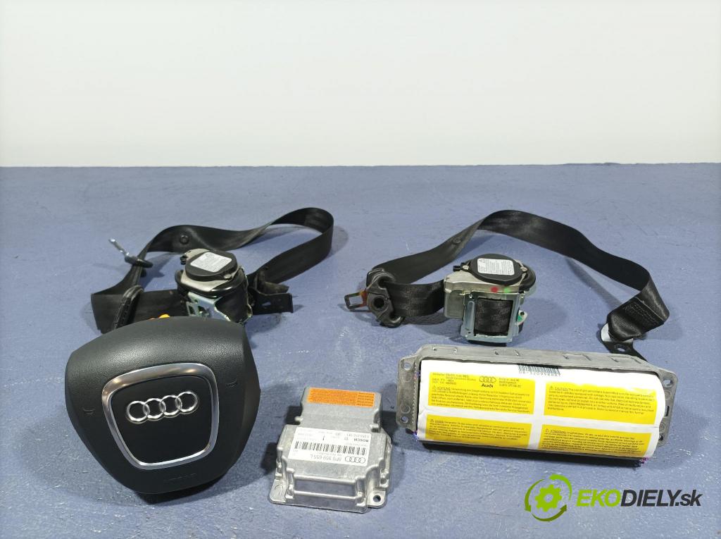 Audi A3 2008 kokpit,pristrojová doska 01