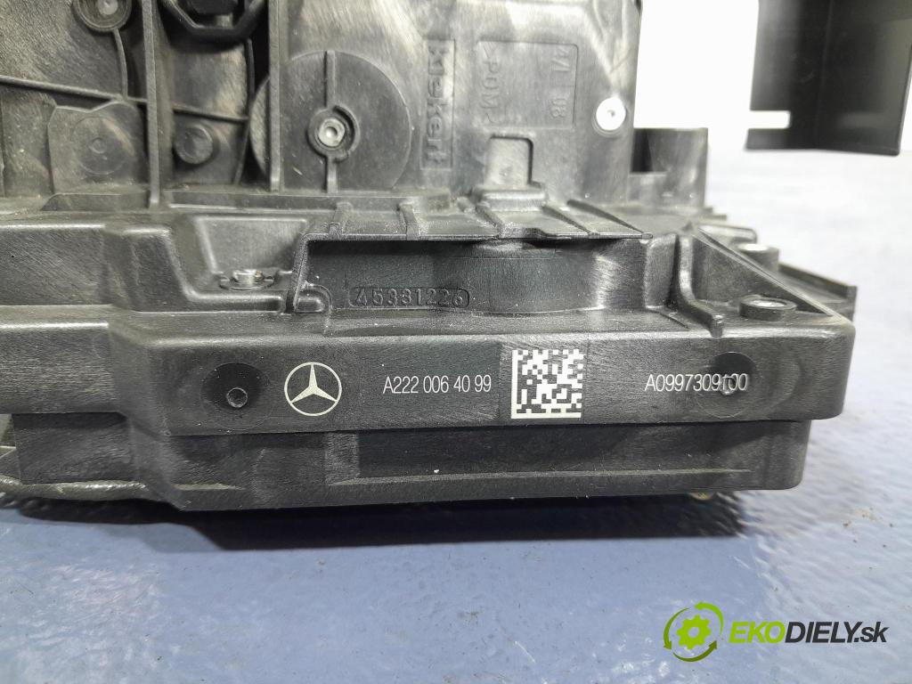 Mercedes Gle 2019 zámek dveře Zad: Levý: A2220064099
