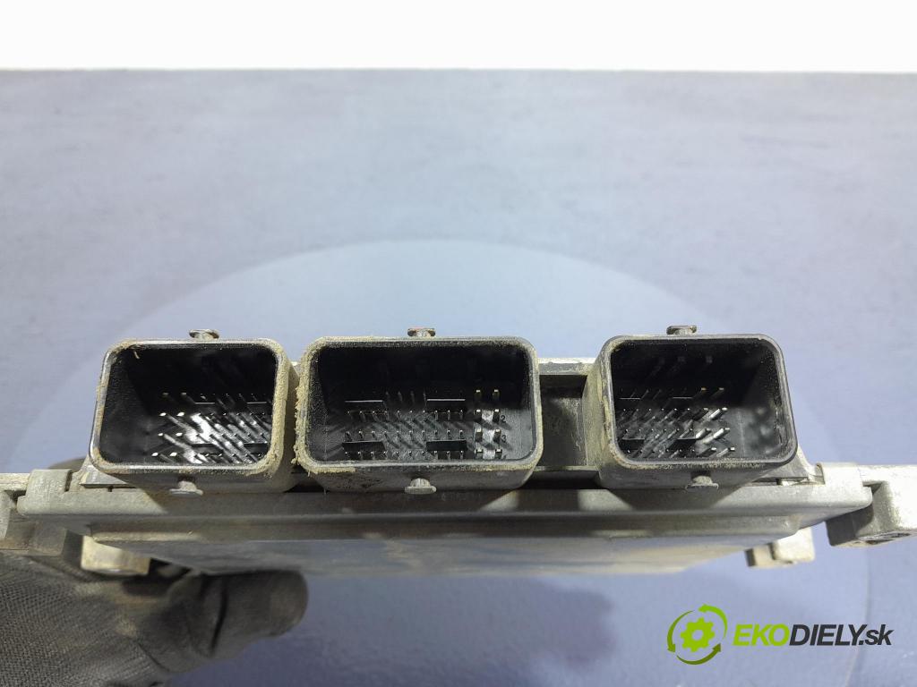 Ford Fiesta 2014 riadiaca jednotka Motor: C1BG-12A650-AF
