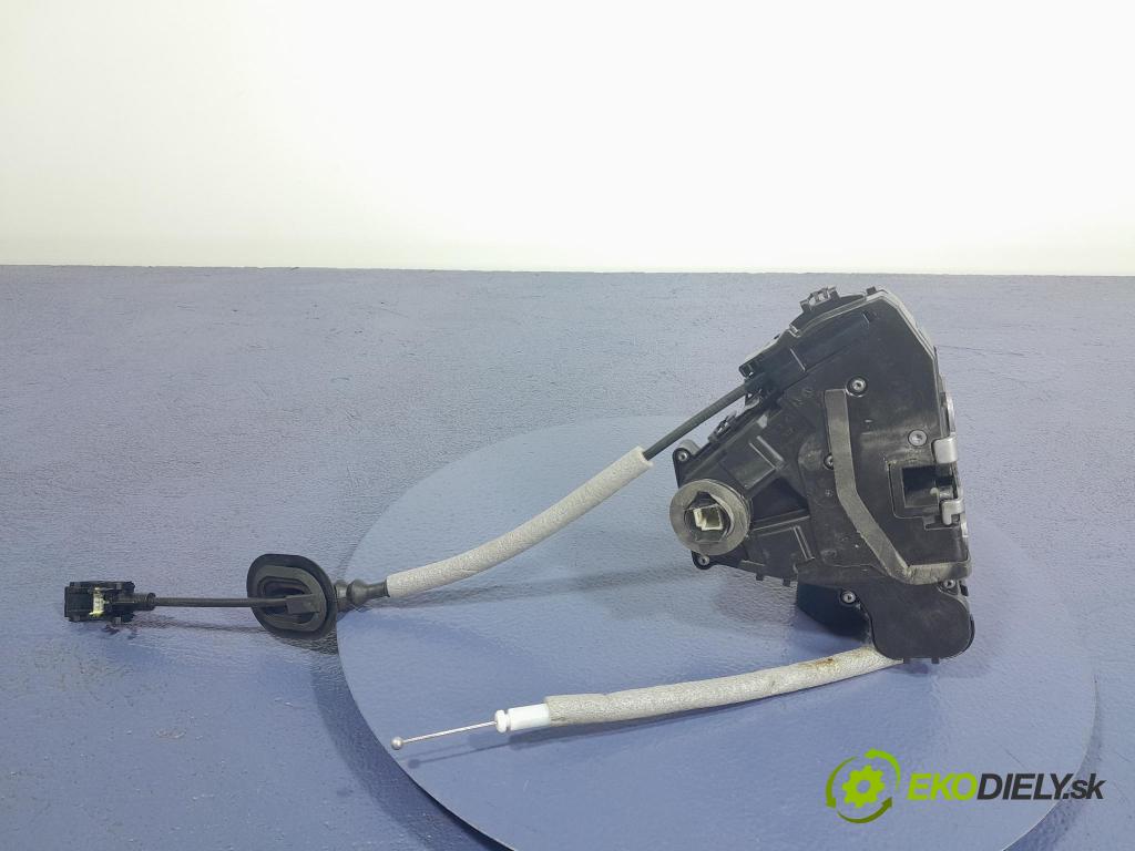 Renault Express 2021 zámek dveře před Levý: 805033719R