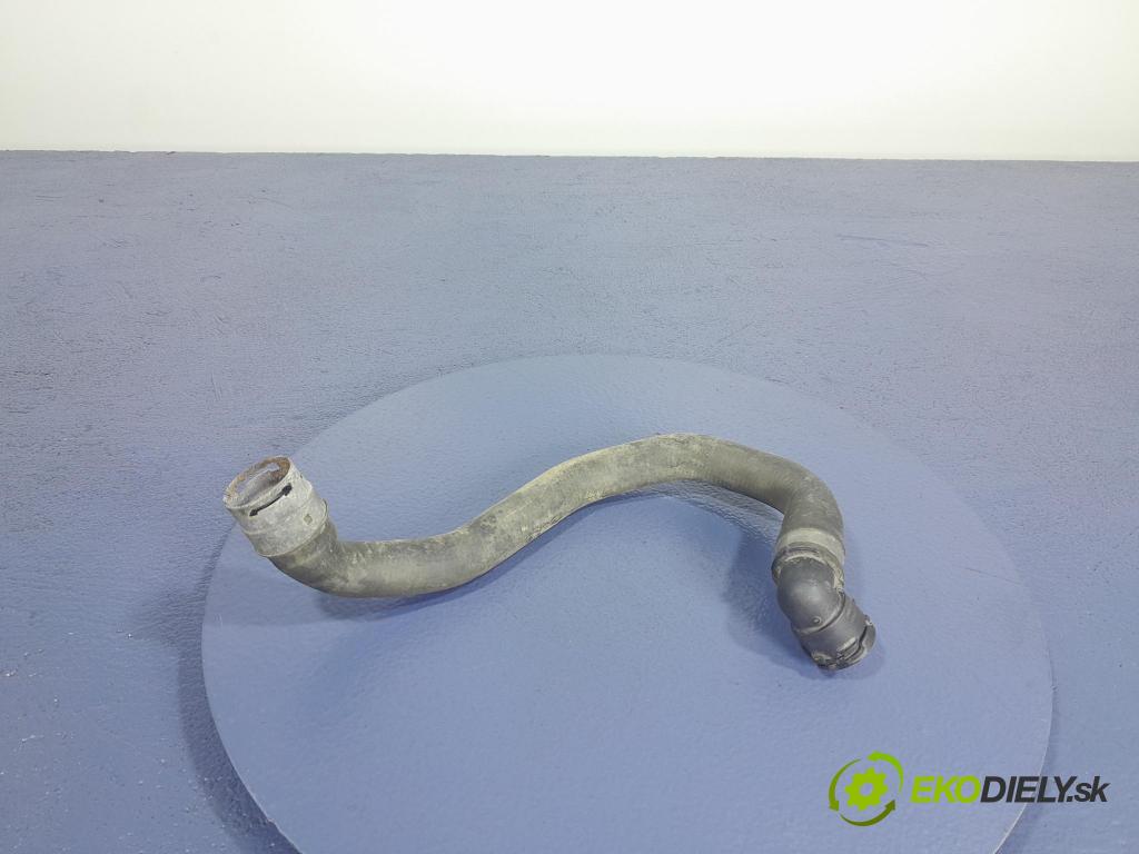 Mercedes GLE-Klasa 2019 rúrka Chladič: A1675016203