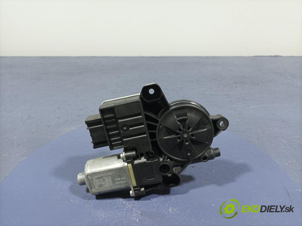 Skoda Fabia 2019 mechanismus stahování Sklenka: před Levý: 2Q2959881C