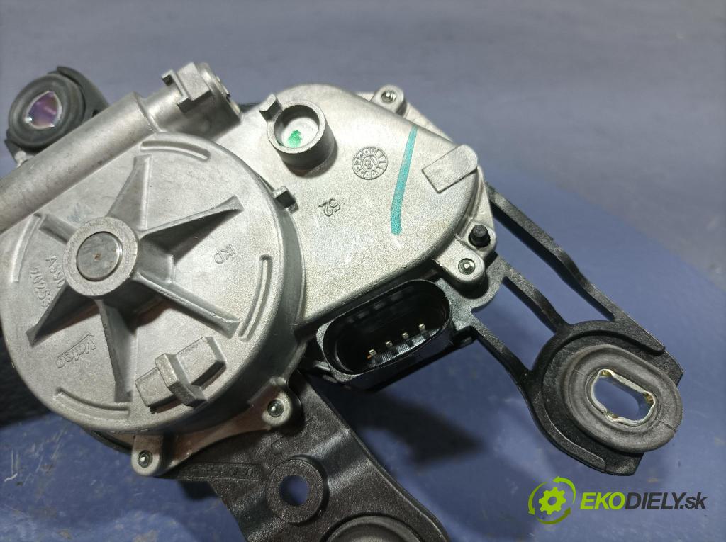 Skoda Fabia 2019 motor: Stierače: zad 5F4955711A