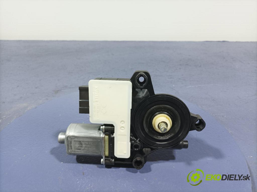 Skoda Fabia 2019 mechanismus stahování Sklenka: před v pravo: 2Q2959882