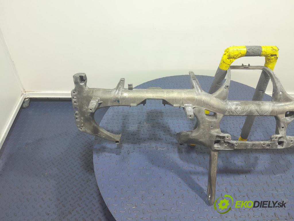 Mercedes Gle 2019 kokpit,pristrojová doska A1676808603