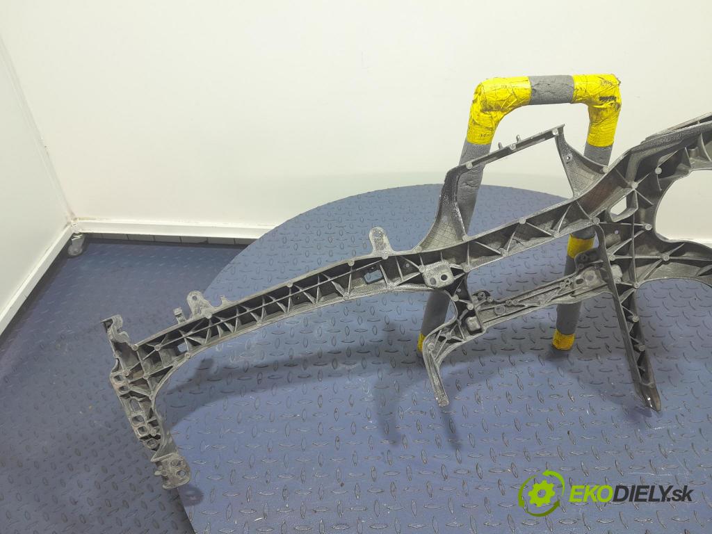 Mercedes Gle 2019 kokpit,pristrojová doska A1676808603