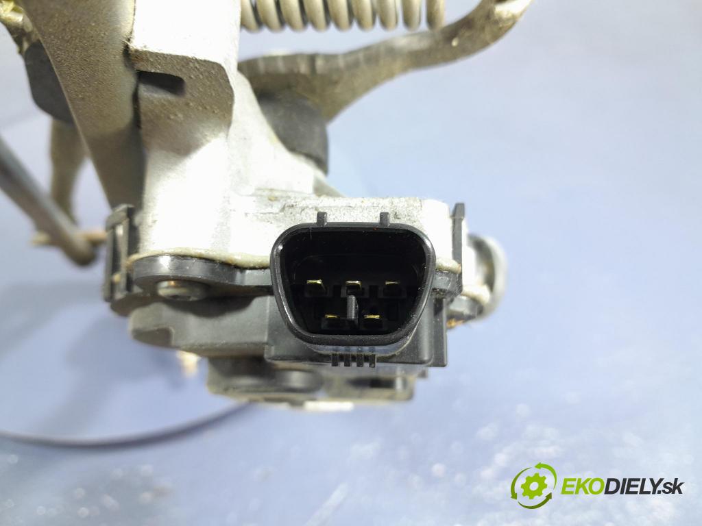 Toyota Rav-4 2020 mechanismus motorek Stěrače: před 85110-42270