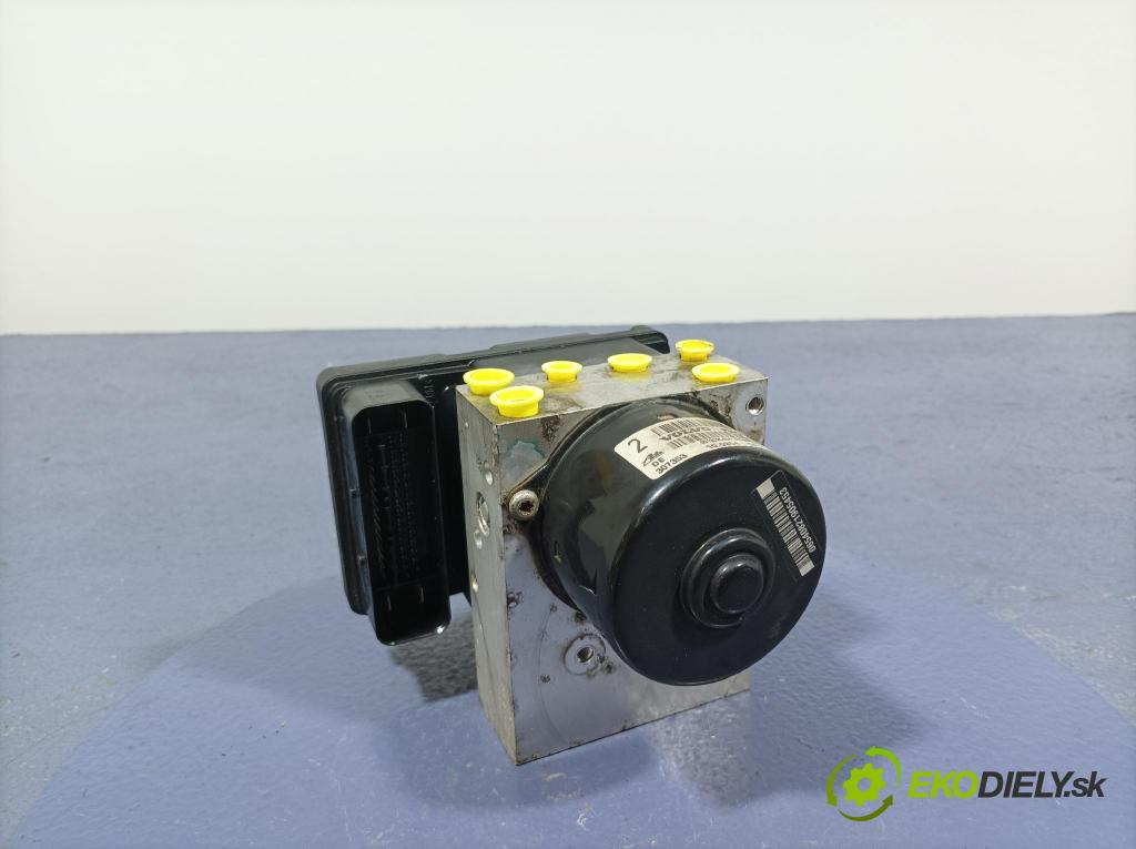 Volvo V70 2005 čerpadlo ABS x 30643979