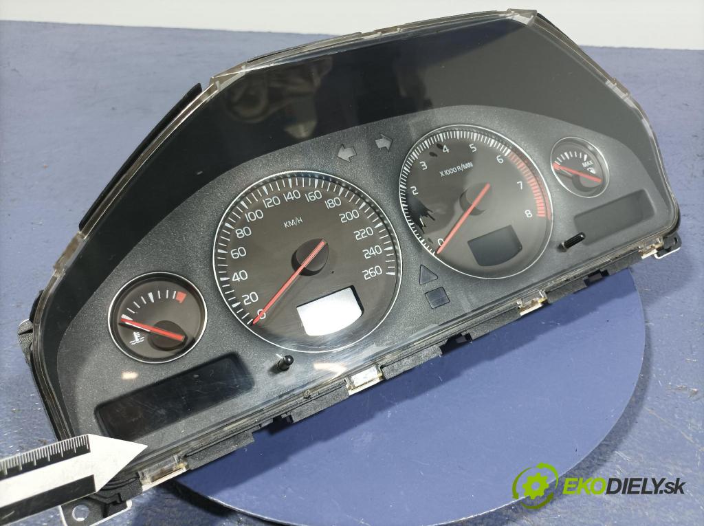 Volvo V70 2005 prístrojovka/ budíky 30682272