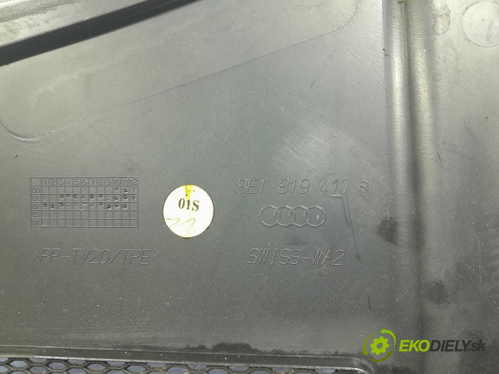 Audi A4 2003 torpédo 8E1819417R
