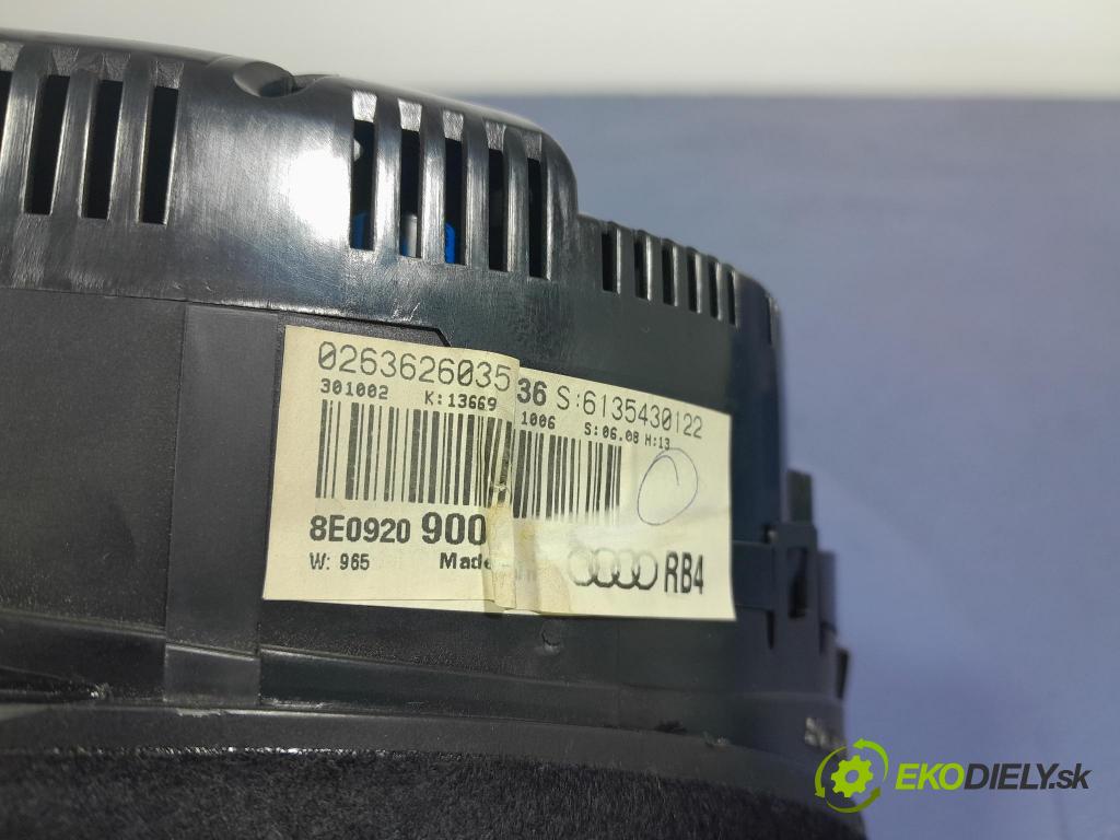 Audi A4 2003 prístrojovka/ budíky 8E0920900