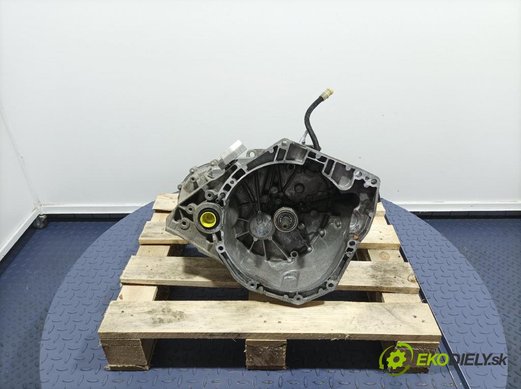 Renault Express 2021 prevodovka Manualna TL4374