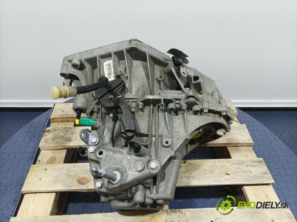 Renault Express 2021 prevodovka Manualna TL4374