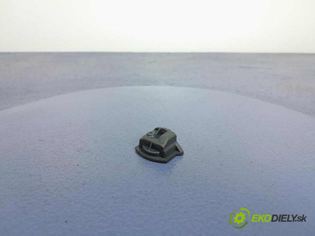 Renault Express 2021 snímač Tlak Pneumatiky: 407006UA0A