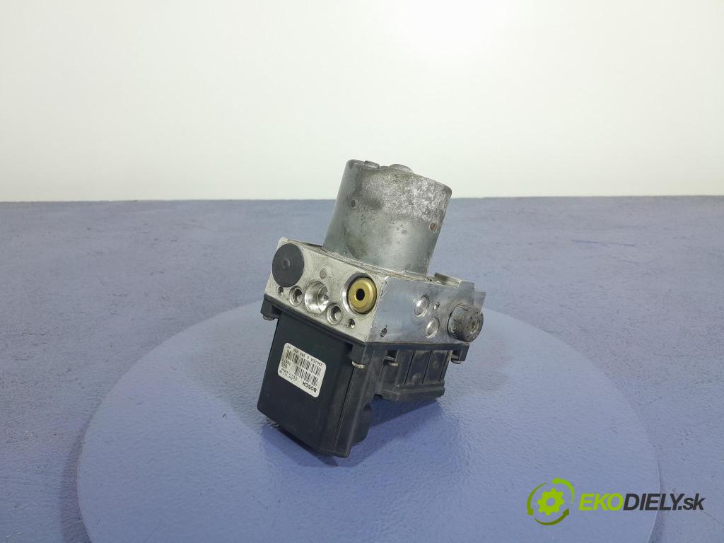 Audi A4 2003 čerpadlo ABS x 8E0614517