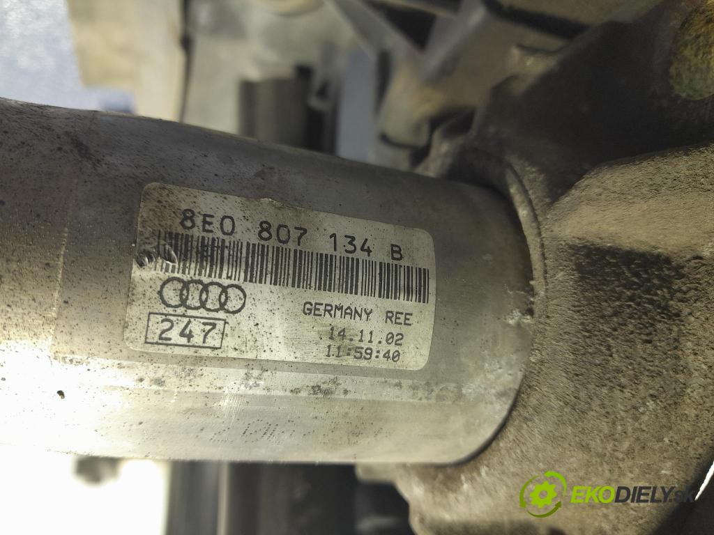 Audi A4 2003 výztuha Čelní / stěna Přední 8E0805594