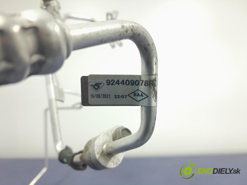 Renault Express 2021 trubka Klimatizace: 924404927R