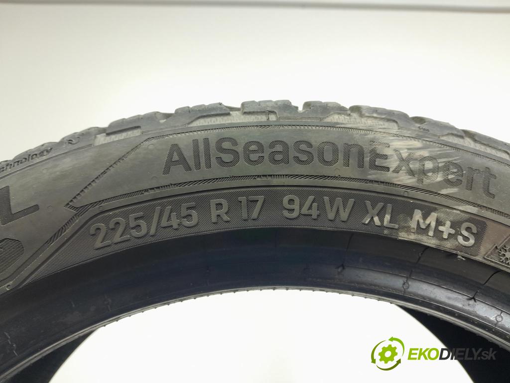 Mercedes C-klasa 2009 pneumatika Multi-sezóna: 4024068000952