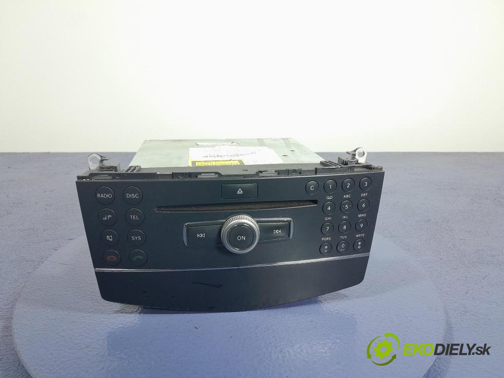 Mercedes C-klasa 2009 Radio I Navigácia: A2049060401