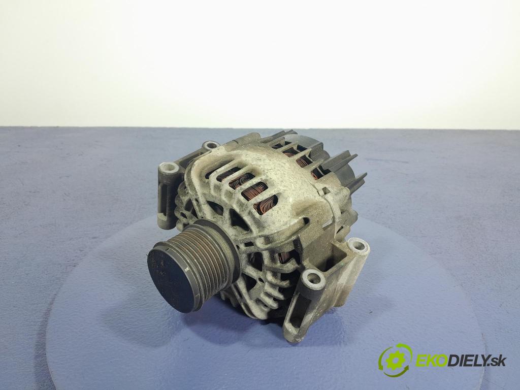 Mercedes C-klasa 2009 Alternator A2711541402
