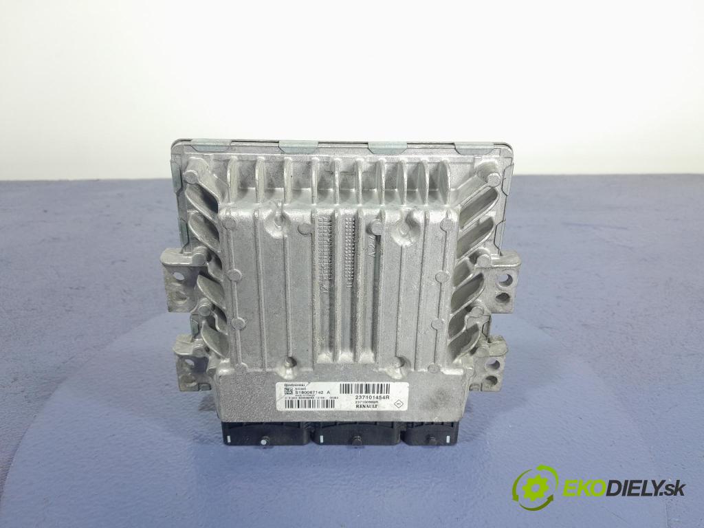 Renault Megane 2012 riadiaca jednotka Motor: 237101454R