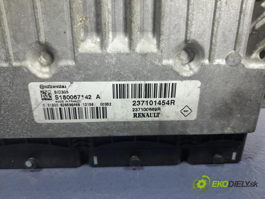 Renault Megane 2012 riadiaca jednotka Motor: 237101454R