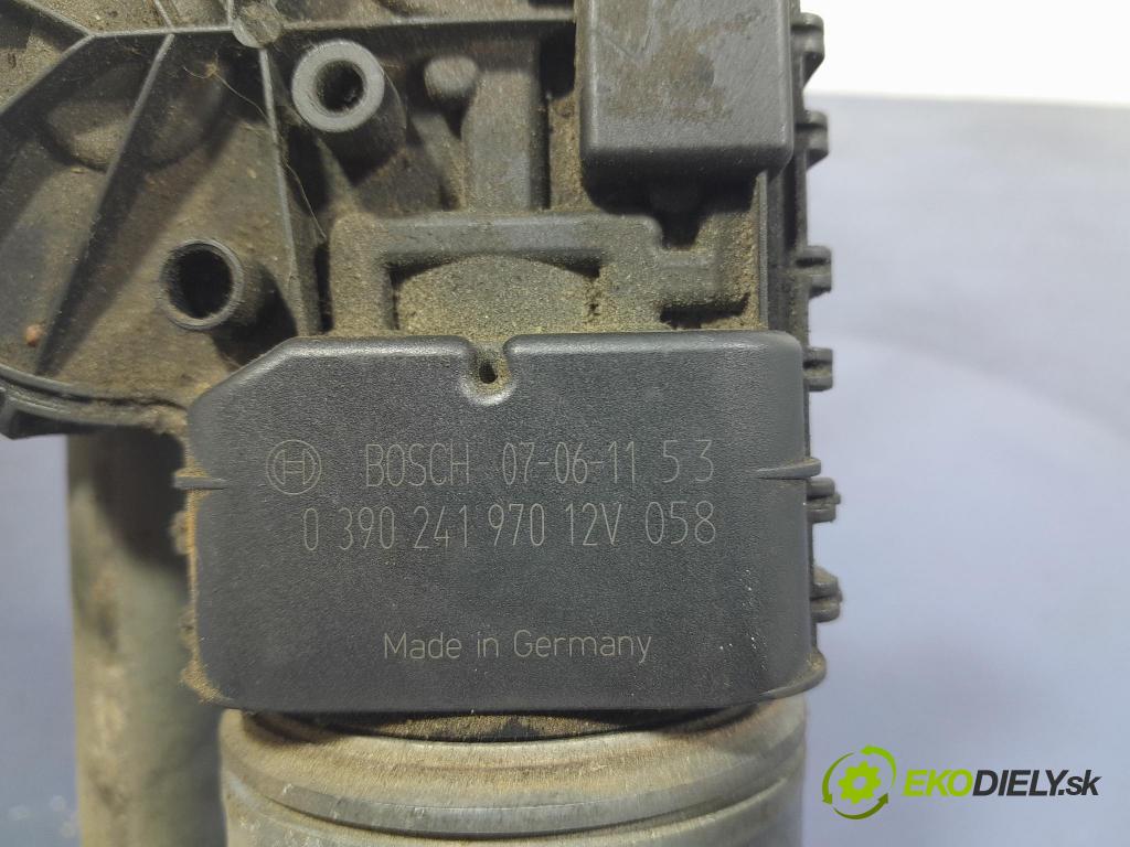 Peugeot 207 2007 mechanismus motorek Stěrače: před 9681204380