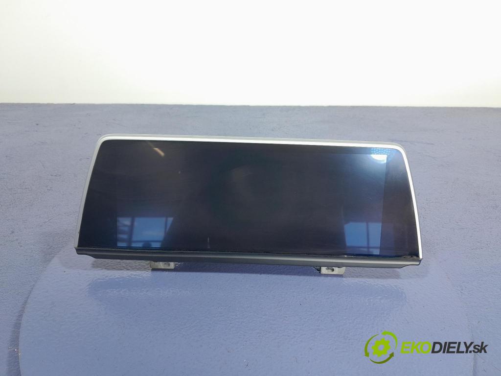 Bmw Seria 7 2022 Zobrazit: Rádio: / GPS 9842166