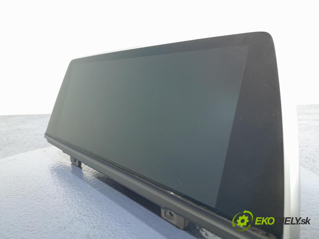 Bmw Seria 7 2022 Zobrazit: Rádio: / GPS 9842166