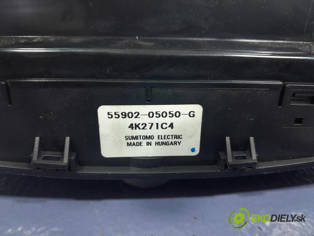 Toyota Avensis 2005 Radio I Navigácia: 86120-05080