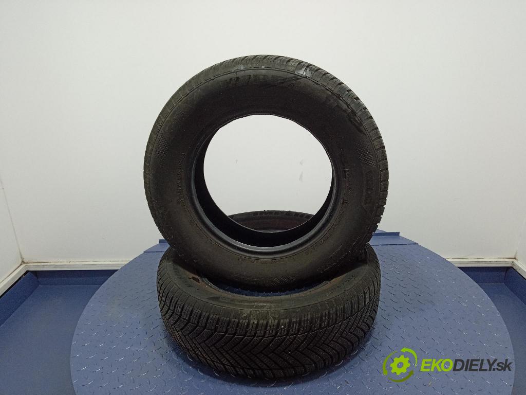 Nissan X-trail 2005 pneumatiky: Víceúrovňové 5420068628803