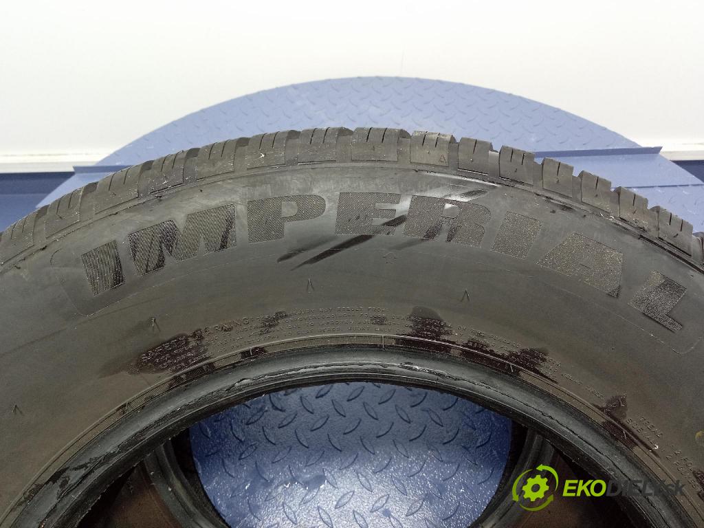 Nissan X-trail 2005 pneumatiky: Víceúrovňové 5420068628803