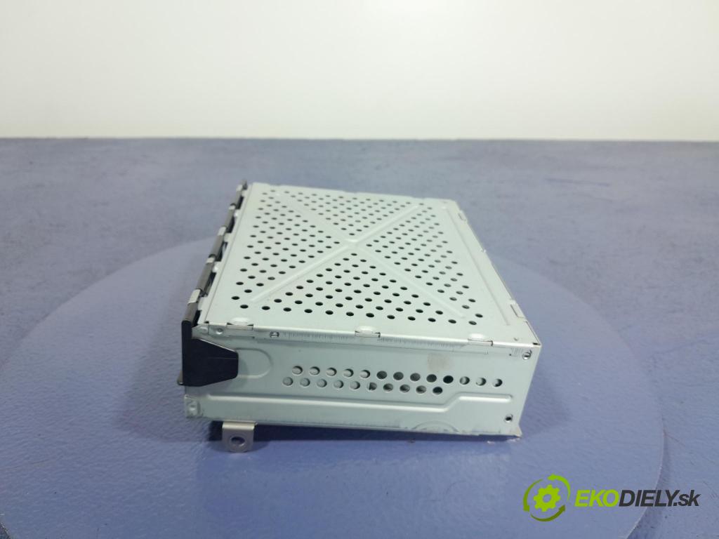 Audi A4 2008 Radio I Navigácia: 4F0035541L