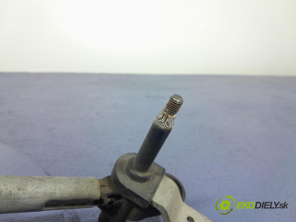 Audi A4 2008 mechanismus motorek Stěrače: před 8K1955023B