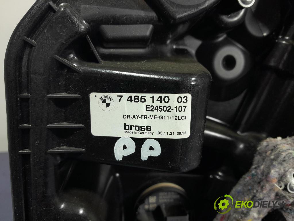 Bmw Seria 7 2022 mechanismus stahování Sklenka: před v pravo: 7485140